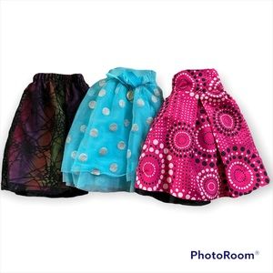 Bundle of dressy girls skirts. Size 3T